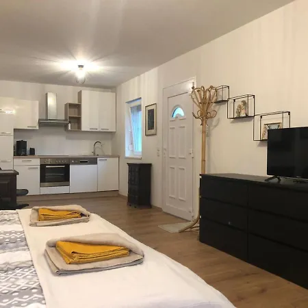 See Appartements Auszeit Moerbisch Am See Exterior photo